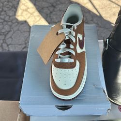 Brown Nike Air Force 1’s