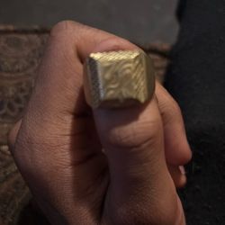 18k Ring