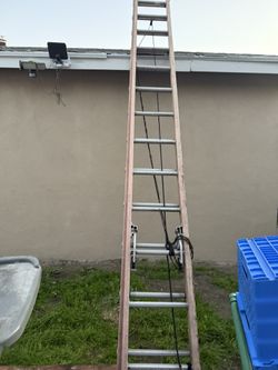 Werner 28ft. Extension Ladder 