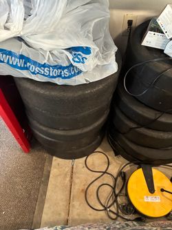 Rubber 45 lb weight plates