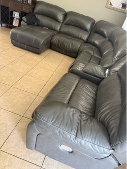 Reclining living room set