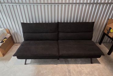 Black Futón Sofa/Bed