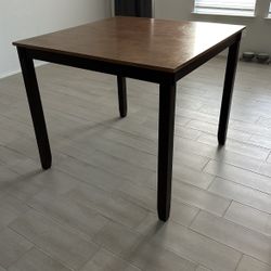 Squared Table 