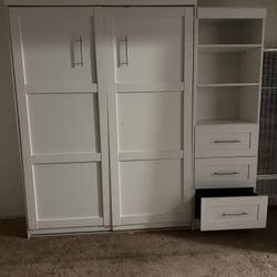 Murphy Bed With Drawers/shelves