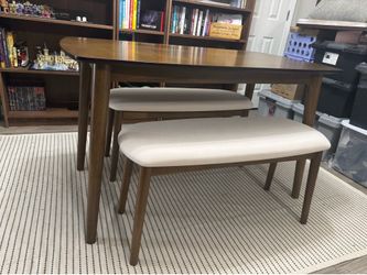 Dining room table