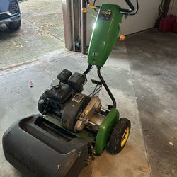 John Deere 220C Reel Mower