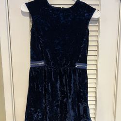 Girls Royal Dark Blue Velvety Dress size 6-8