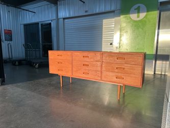 Mid-Century Modern Teak 9-Drawer Dresser