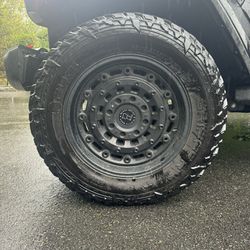 20” Black Rhino alloy Rims / M/T Tires For Sale 