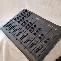 Yamaha AM602 Mixer