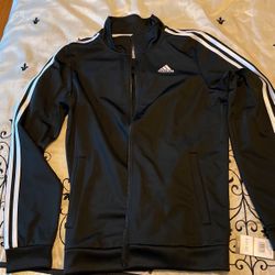 Adidas Lightweight Jacket Size XL in boys size