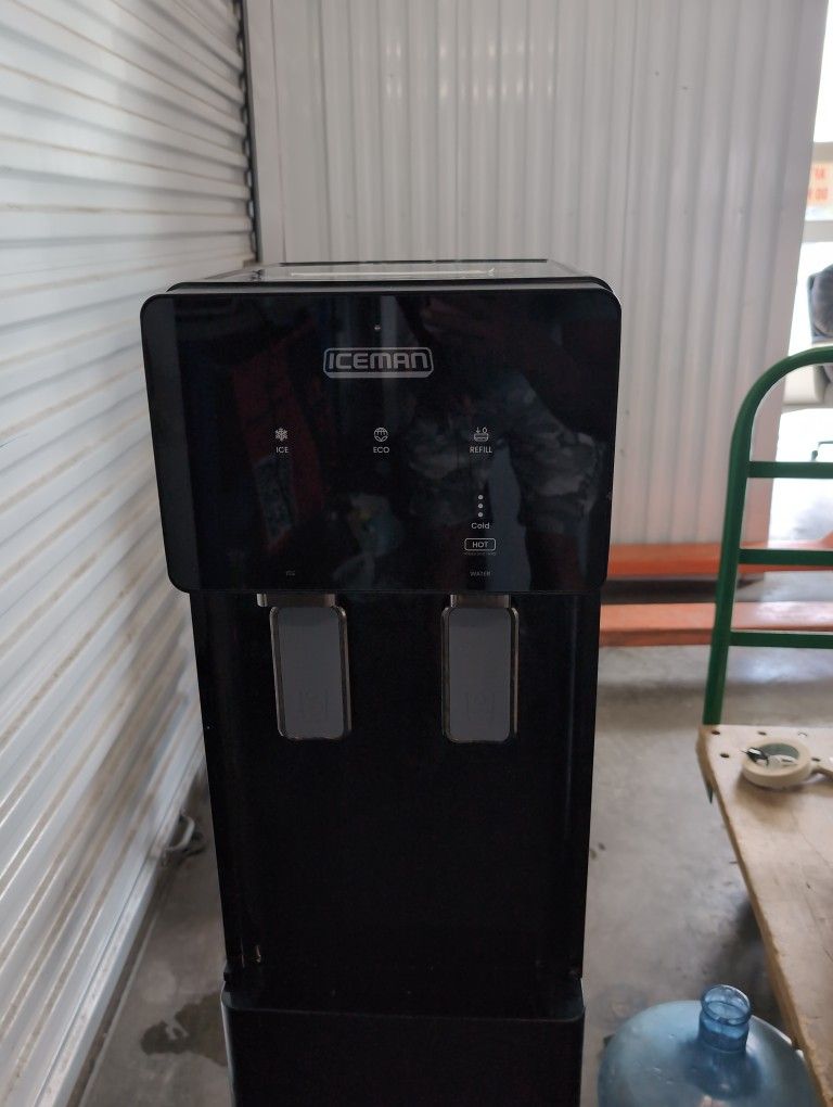 Chefman Iceman Water/Ice Dispenser 