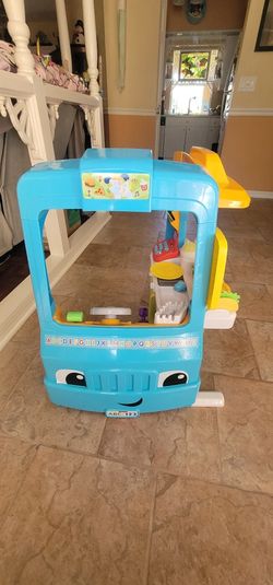 Fisher Price Laugh and Learn Servin Food Truck