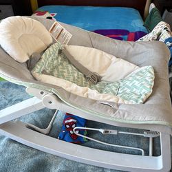 Baby bouncer