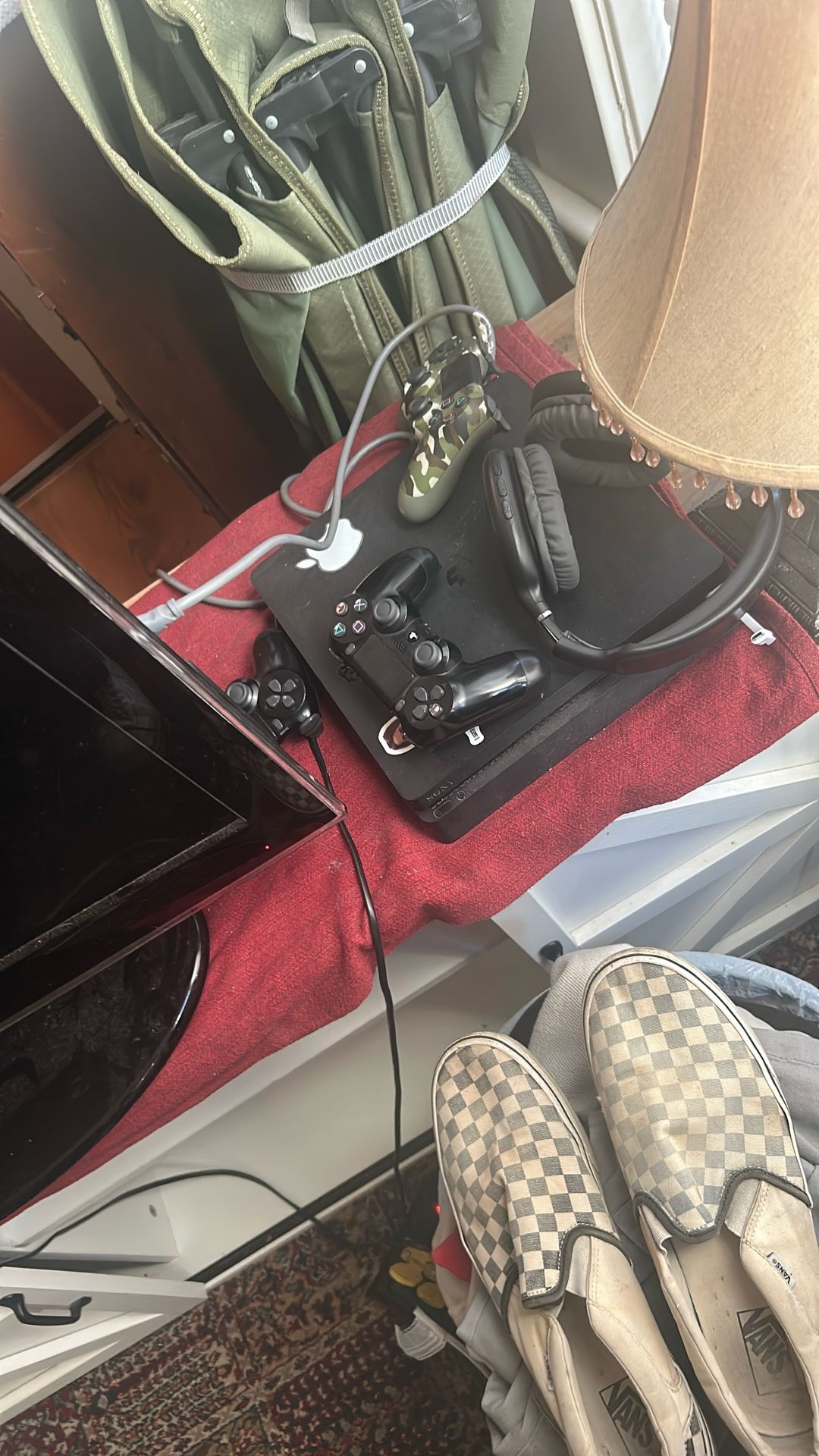 PS4