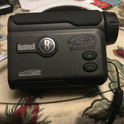 Bushnell Range Finder with Slope drop, Bow Hunting Features for