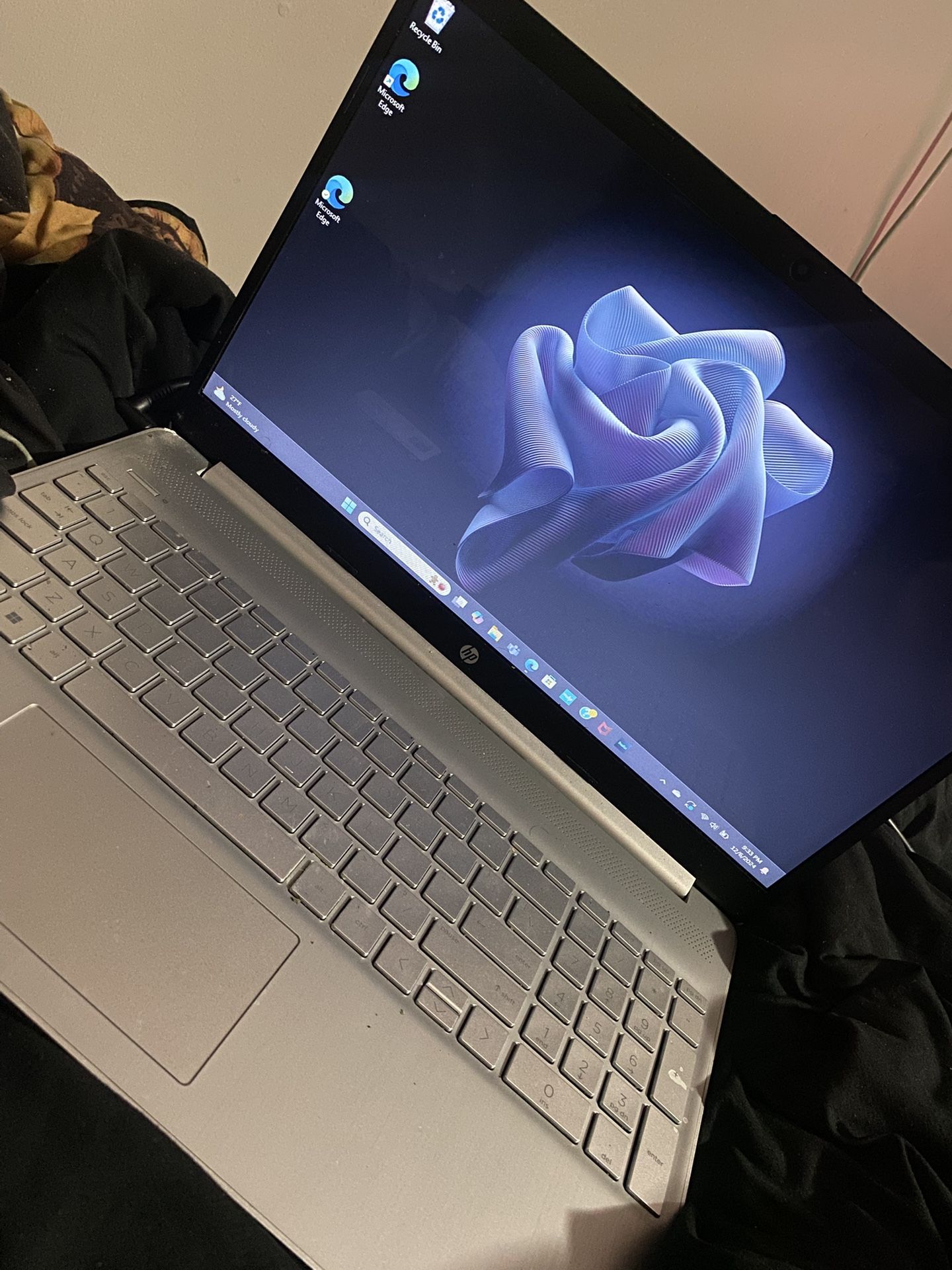 HP Laptop Touchscreen