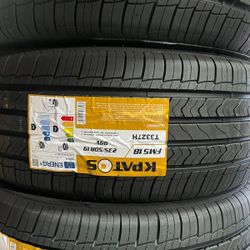 235/50/19 Llanta 