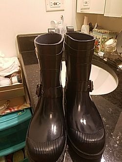 Newsiz 6 black coach rain/snow boots