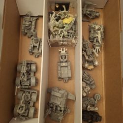 Warhammer 40K Items  - Plastic And Die-cast. 