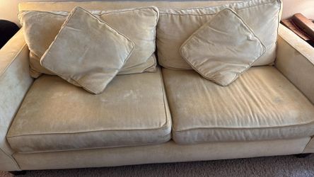 Couch/ love seat