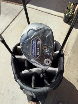 TaylorMade SLDR Rescue #4 Brand New