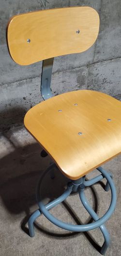 Swivel Office Chairs 