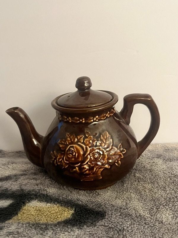 Vintage 1950s Japanese handmade teapot