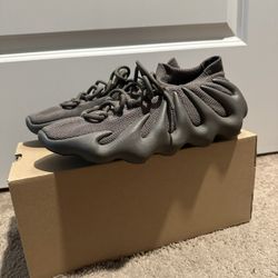 Yeezy 450 Cinder