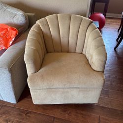 Free Beige Chair