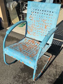 Vintage Blue Metal Basketweave Lawn Chair