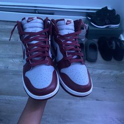 Nike high top dunk-size 12-mint condition 