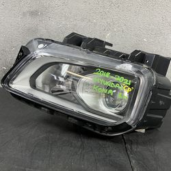 2018-2019-2020-2021 HYUNDAI KONA LEFT HEADLIGHT OEM USED #9313