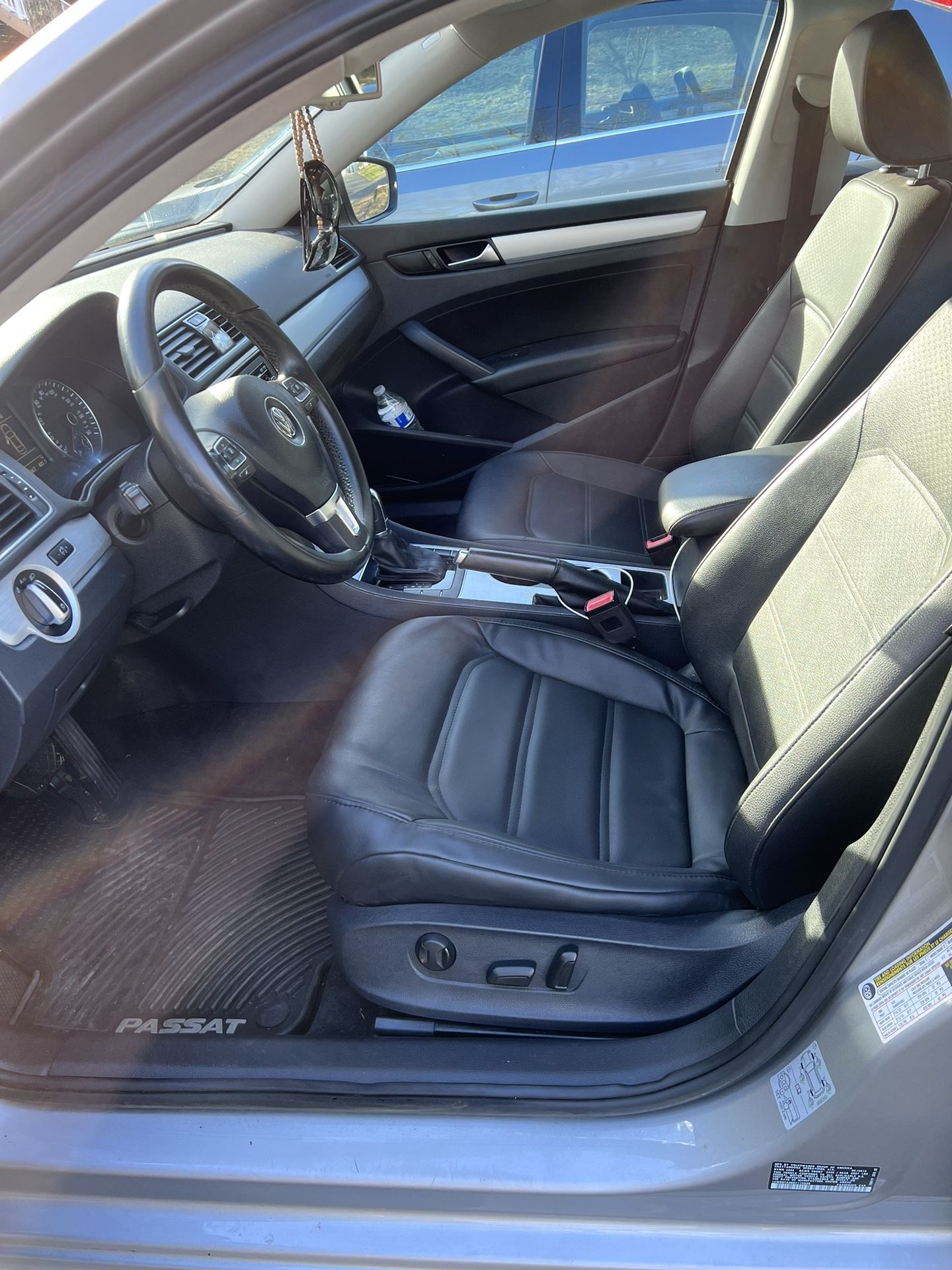 2013 Volkswagen Passat 20