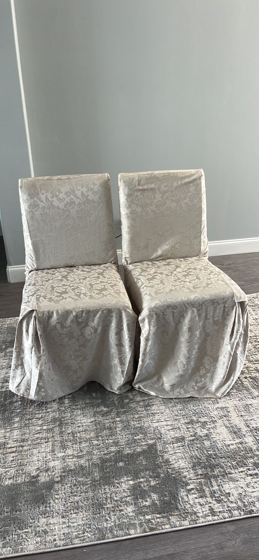 Set Of 6 Dining Chairs with Covers 