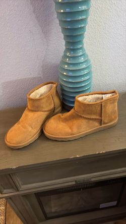 Arizona Brand Ankle Boots