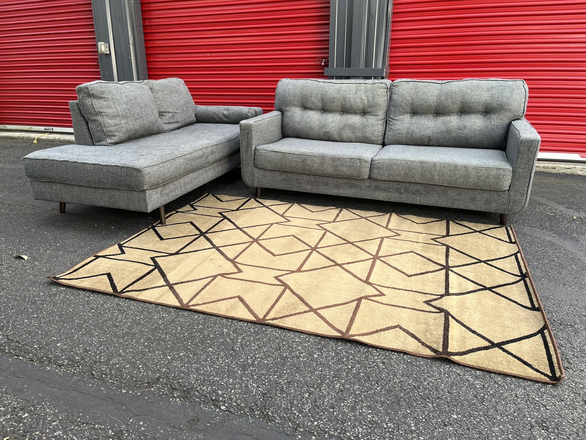 Sofa and Chase !! Delivery Available 🚚!! Sofa Dimensions: 80” Length x 33” Height x 38”Depth - Chaise Dimensions: 74” Length x 33” Height x 38” Depth