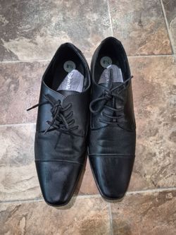 Dressing shoes