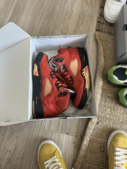 Jordan 5 Woman Size 9.5 Men’s 8