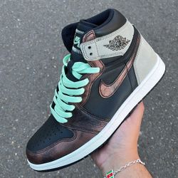 Jordan 1 High Patina