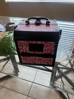 Impressions By Vanity Hello Kitty Make Up Case