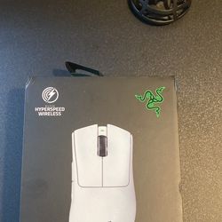 DeathAdder V3 Pro