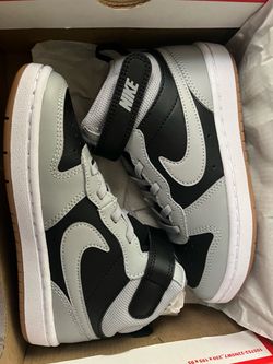 Boys Nike size 13c
