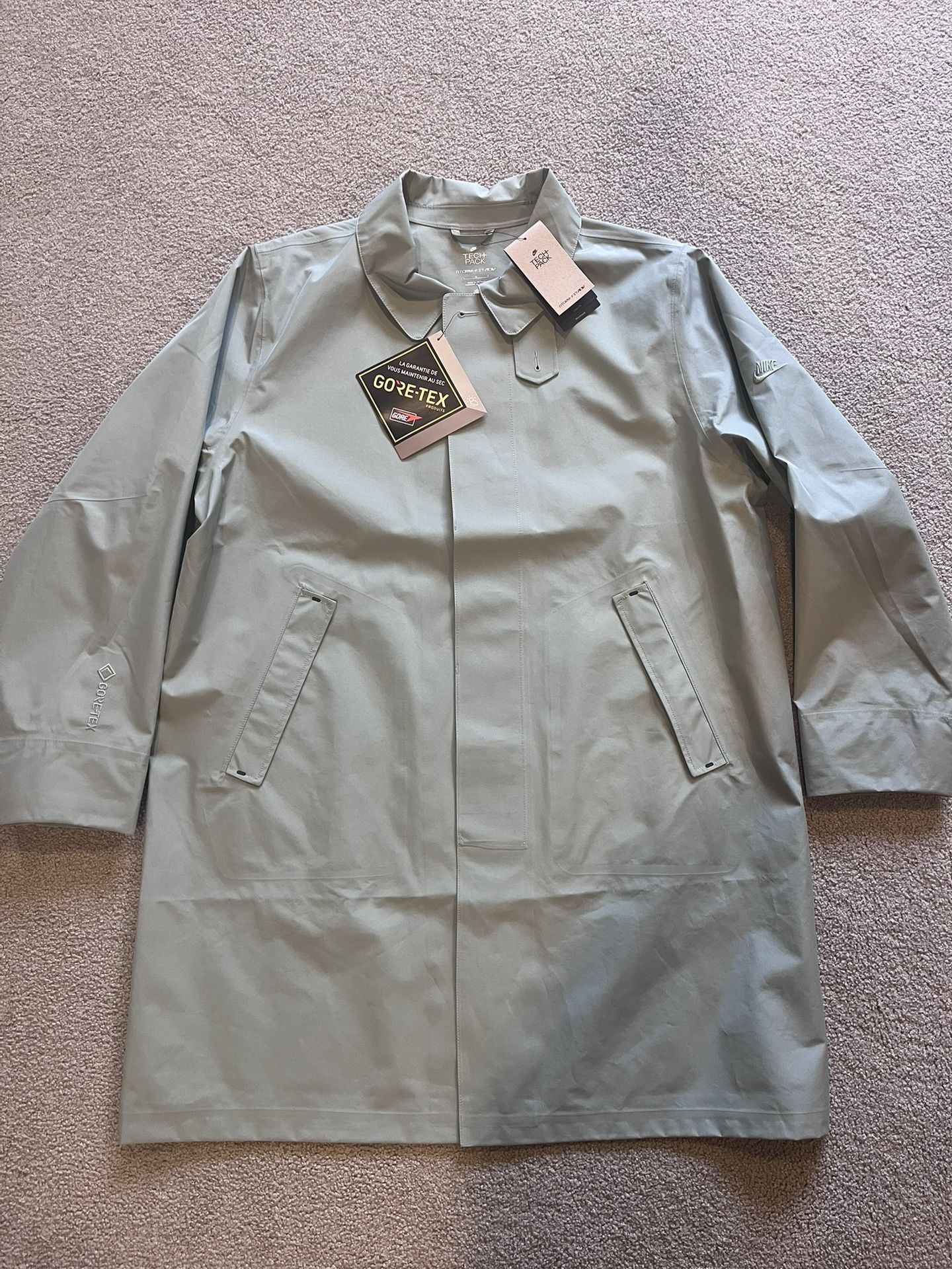 Nike Tech Pack Storm FIT Gore Tex Trench Parka Men’s Large