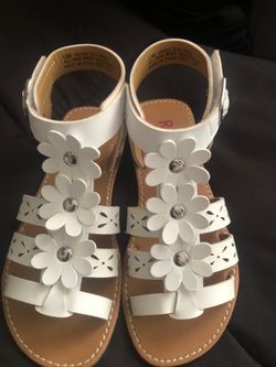 Girl shoes