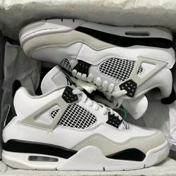 Jordan 4 Retro Military Black