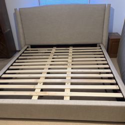 Saatva Minori Linen King Bed (1 Week Old) ❤️