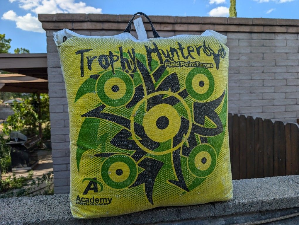 Trophy Hunter Archery Target