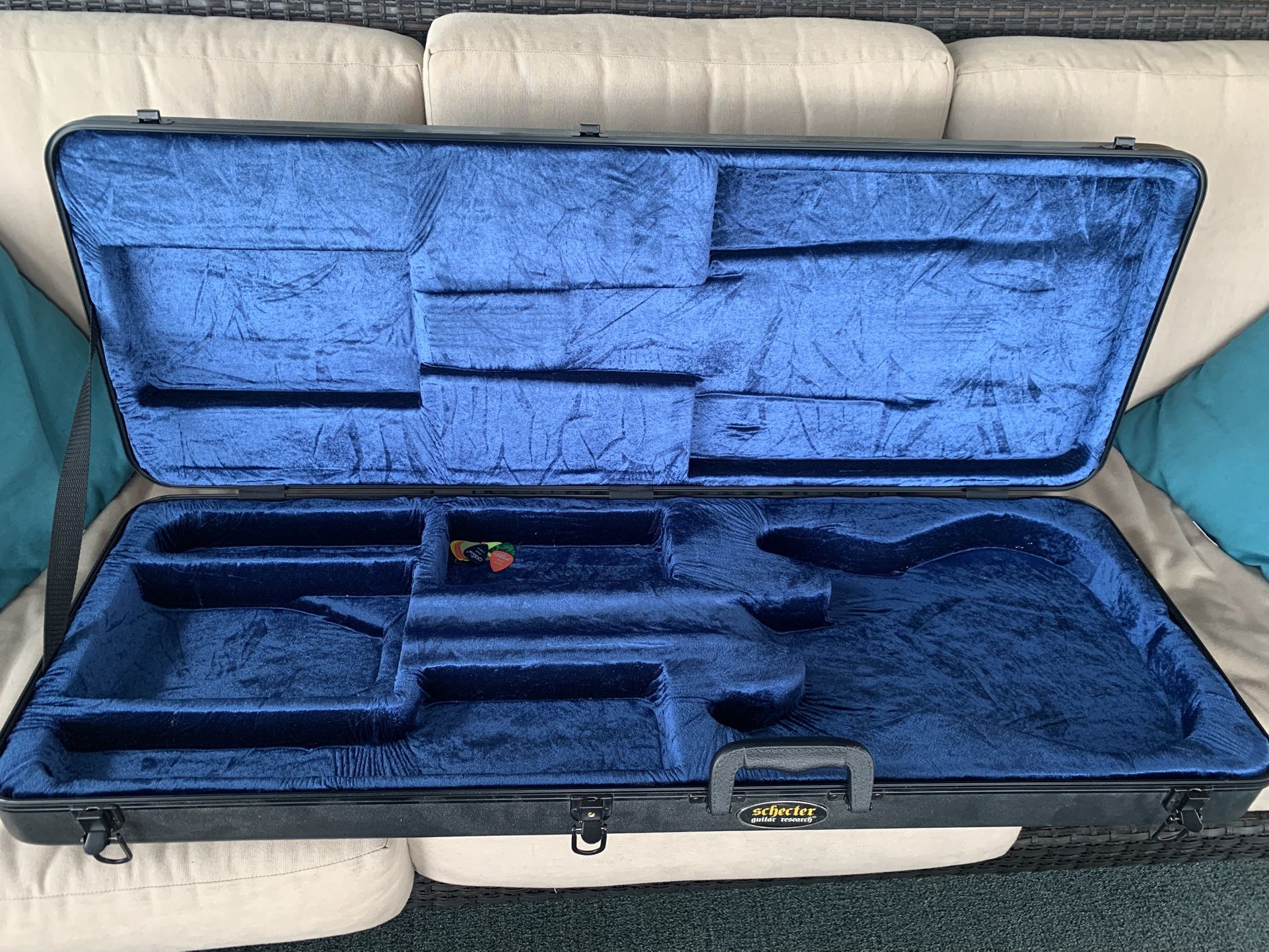 Schecter Guitar Hard Case. Perfect Condition!