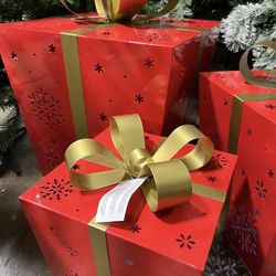 Metal Gift Boxes with LED Lights - Set of 3